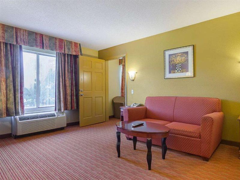 Surestay Plus Hotel By Best Western Durham Medical Center 외부 사진