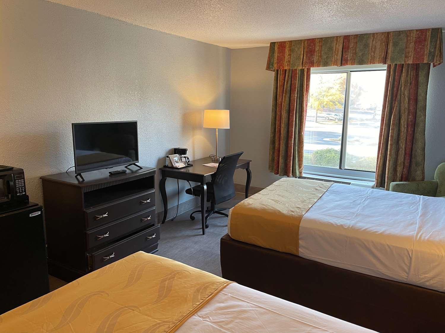 Surestay Plus Hotel By Best Western Durham Medical Center 외부 사진